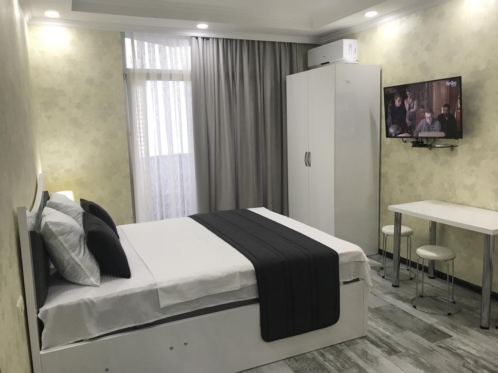 Selfie Apartment Batumi Exterior photo